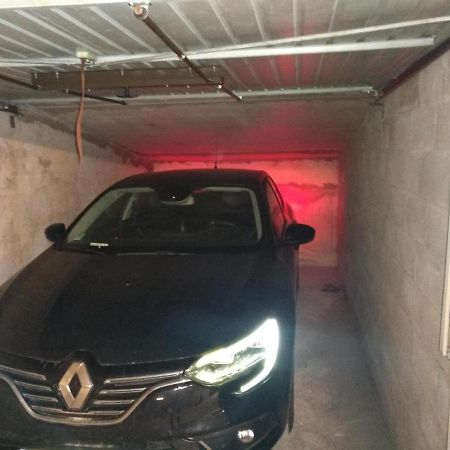 T2 En Hypercentre -Parking Prive-Clim-Proche Plage Sainte-Maxime Ngoại thất bức ảnh